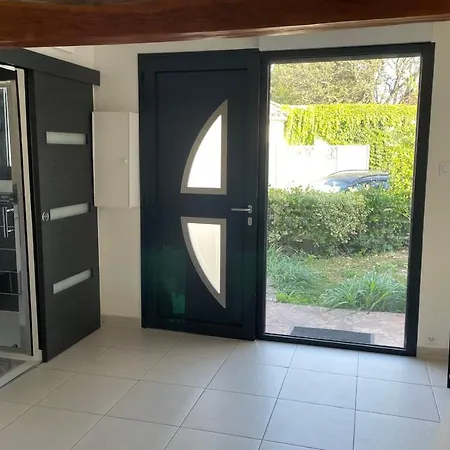 Guestready - The Rompsay * La Rochelle (Charente-Maritime)